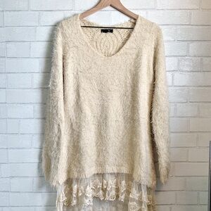 Ryu x Anthropologie Cream Fuzzy Soft Long V-Neck Tunic Sweater with Lace Trim